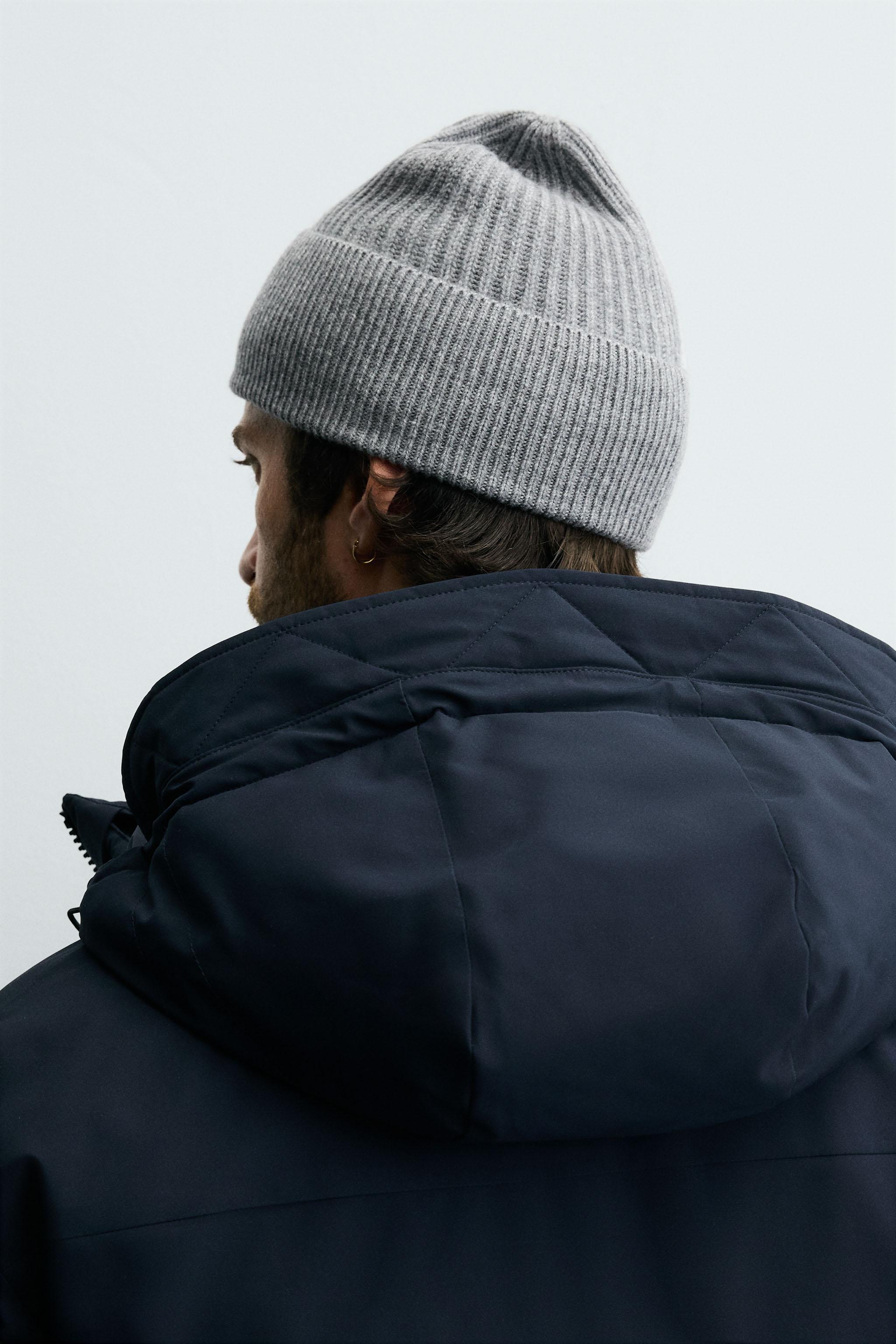 BONNET EN MAILLE MÉLANGE DE LAINE